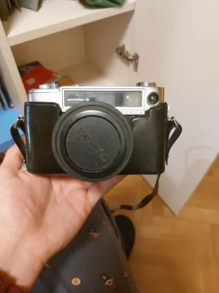 Cámara Yashica Minister-D Plata/Negra