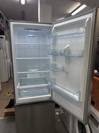 Nevera Combi Benavent con garantía transporte