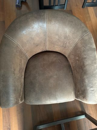 Poltrona marrone in stile vintage