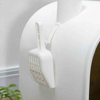 Box per gatti con sabbia chiusa