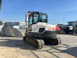 Miniexcavadora Bobcat E85
