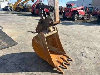 Miniexcavadora Bobcat E85