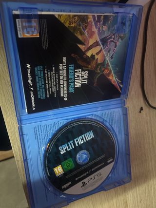 Split Fiction PS5