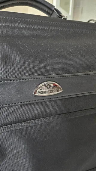 Maletín Samsonite Negro