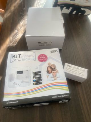 Kit Antifurto URMET GSM 1059/902 +1959/405+1033/11