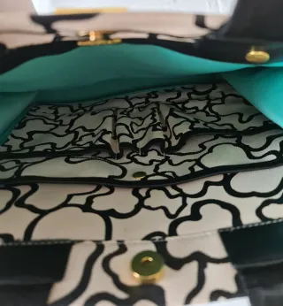 Bolso Tous Beige y Negro con neceser