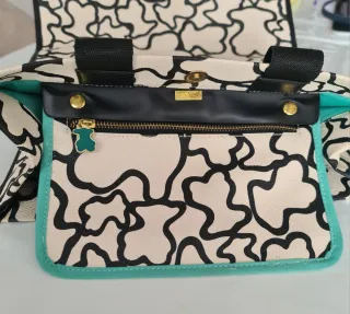 Bolso Tous Beige y Negro con neceser