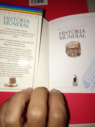 Libro Historia Mundial.
