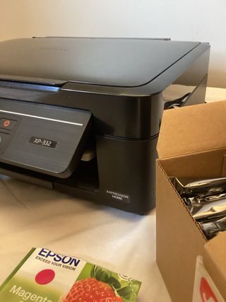 Epson XP332 Impresora + 22 Cartuchos