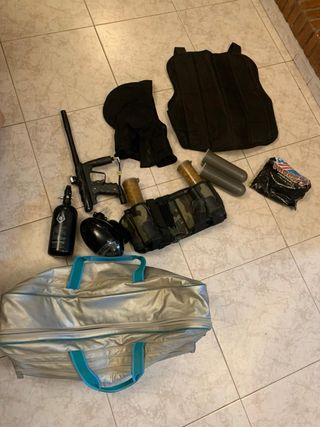 Marcadora de Paintball Negra