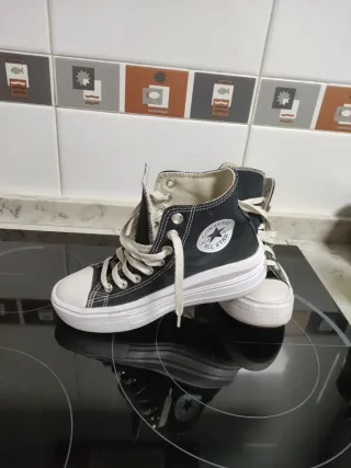 Converse plataforma negras y blancas