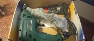 Taladro percutor Casals VT602