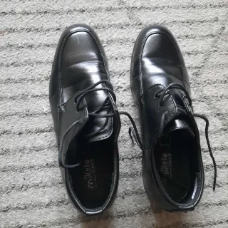 Traje comunión niño talla 8 y zapatos talla 35