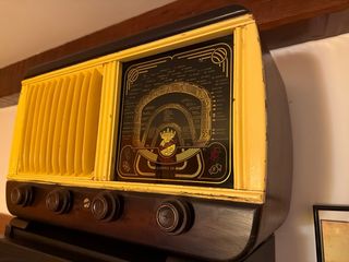 Radio Antigua muy grande (no funciona)