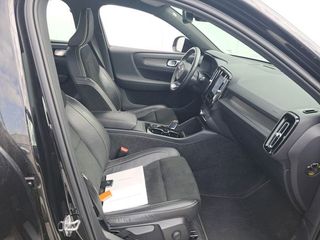 Volvo XC40 2.0 B4 G AWD R-Design Auto 197Cv