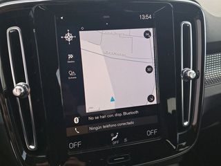 Volvo XC40 2.0 B4 G AWD R-Design Auto 197Cv