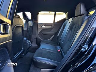 Volvo XC40 2.0 B4 G AWD R-Design Auto 197Cv