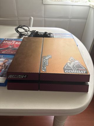 PS4 Edizione Speciale + Controller + Giochi