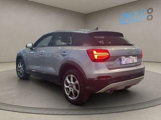 Audi Q2 .