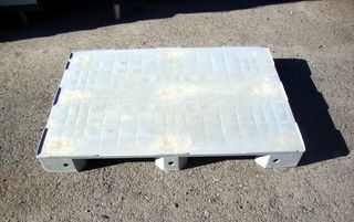 Palets de Plástico 1200x800x130mm