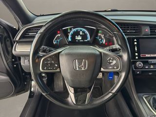 Honda Civic .