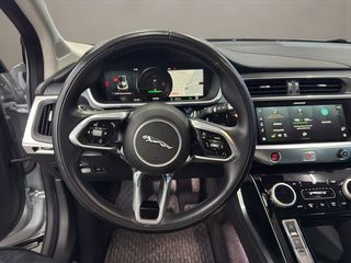Jaguar I-Pace .