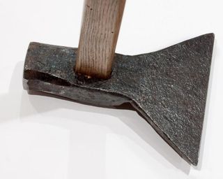 RARO MARTILLO DE CHAPEAR.