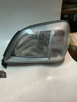 Pareja Faros Mercedes Benz