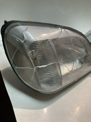 Pareja Faros Mercedes Benz