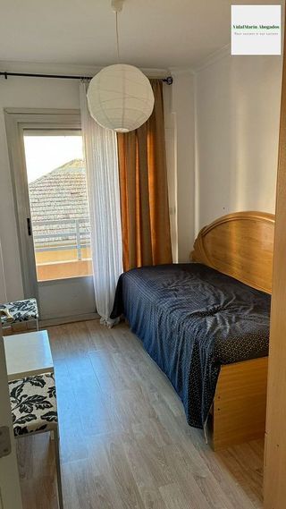 Piso en alquiler en Carolinas Altas en Alicante