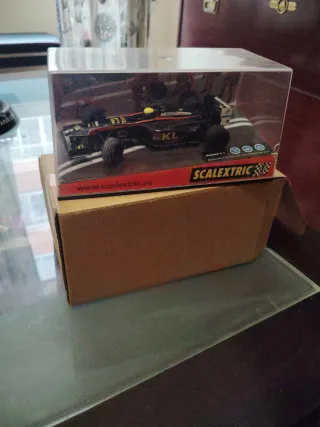 Coche Scalextric Minardi F-1