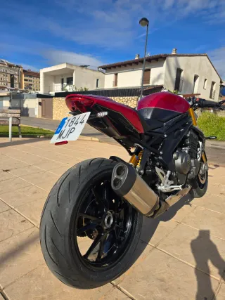 Triumph Speed Triple 1200RR