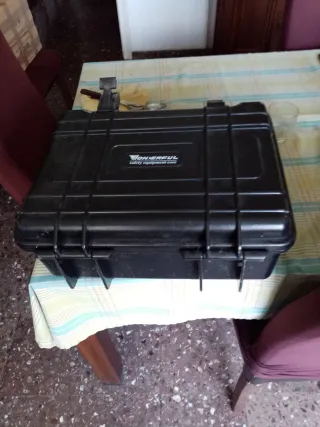 Maleta Antichoc Negra