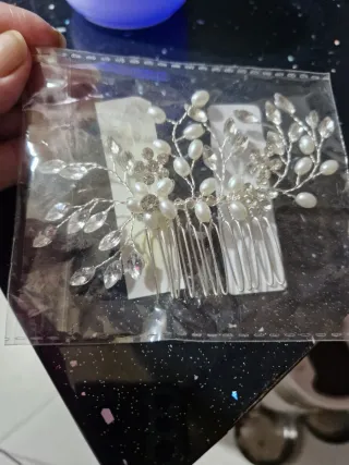 Peineta Novia Perlas y Pedrería y comuniones Nueva