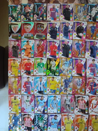 218 cromos fútbol temporada 21-22