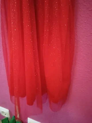 Vestido rojo con purpurina