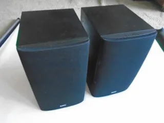 LCR60 + 600S3 Bowers & wlikins (negro)