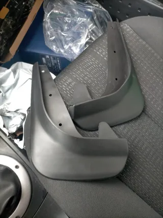 Guardabarros universales para coche