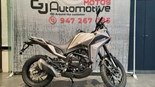 Moto Morini X-Cape 650 Gris