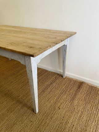 Mesa comedor francesa antigua