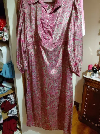 Vestido largo estampado paisley