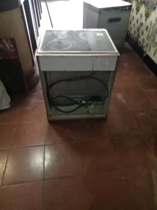 Vitrocerámica Teka con horno