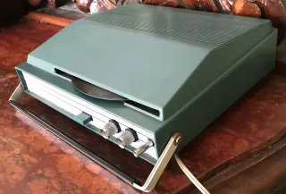 Mangiadischi Europhon Fonojet 45 giri