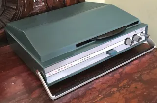 Mangiadischi Europhon Fonojet 45 giri