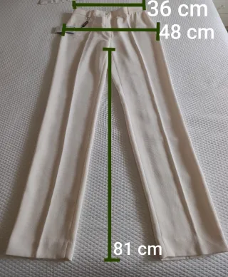 Pantalón Talla M, CON ETIQUETA