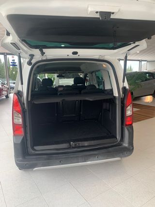 Citroen Berlingo XL PURETECH 110 SS SHINE