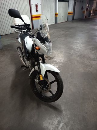 Yamaha YBR 125 2015