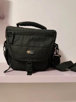 Cámara Nikon D90 + 2 objetivos