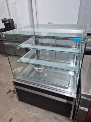 Nevera expositora de cristal