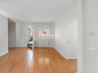 Piso en alquiler en Fuente del Berro en Madrid